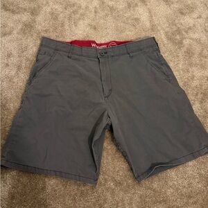 Wrangler Men's Dark Gray Cargo Shorts